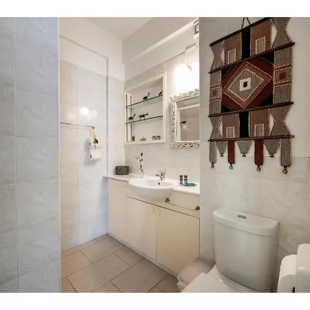 Apollon Seaside プロタラス