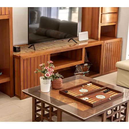 Apollon Seaside Villa