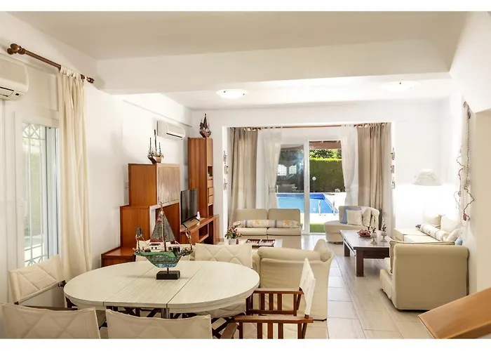 فيلة Apollon Seaside بروتاراس