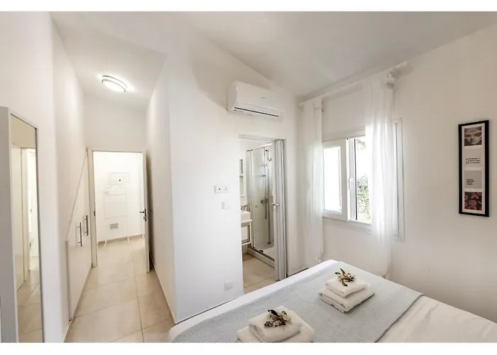 Apollon Seaside فيلة