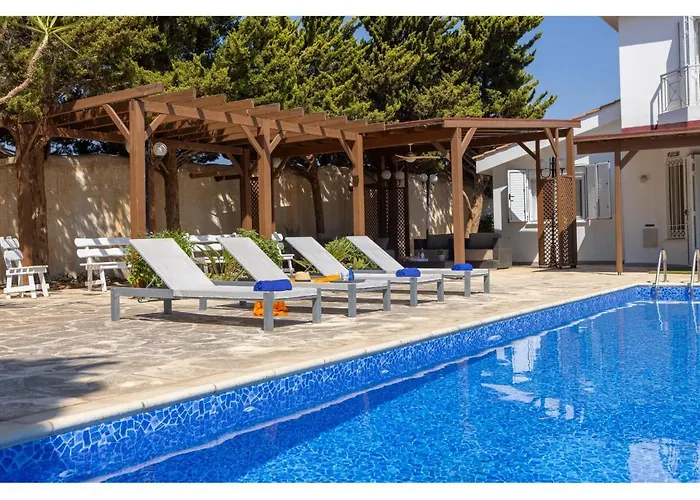 Apollon Seaside * بروتاراس