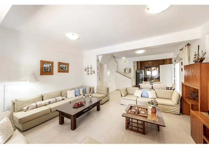 فيلة Apollon Seaside