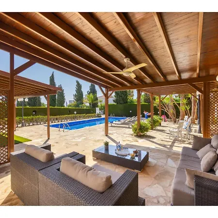 Villa Apollon Seaside Protarász